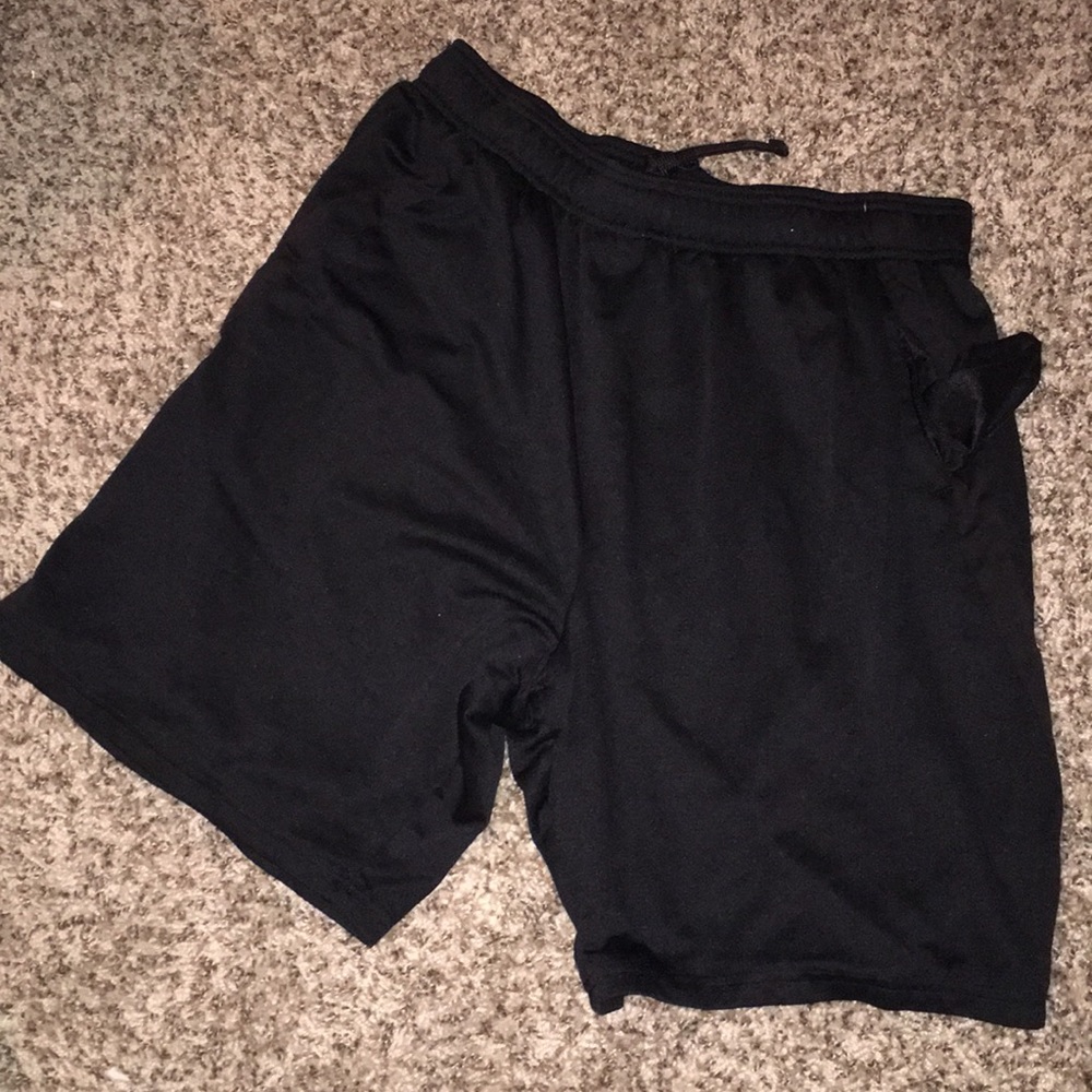 Men’s running shorts